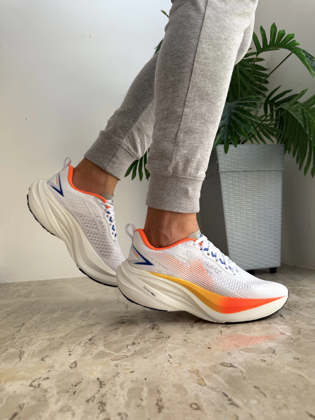 Tênis AD Lynd 706 Branco Laranja Azul